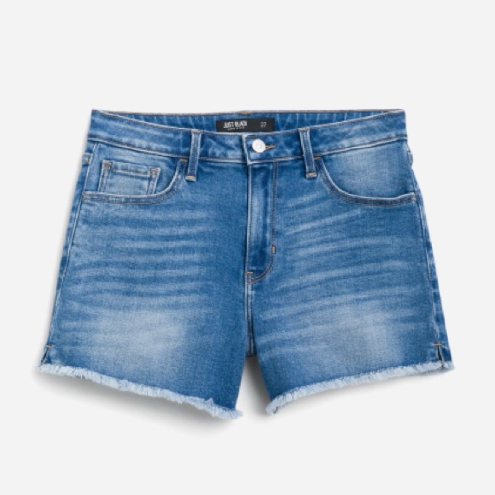Just Black ▪️ High Rise Fray Hem Shorts